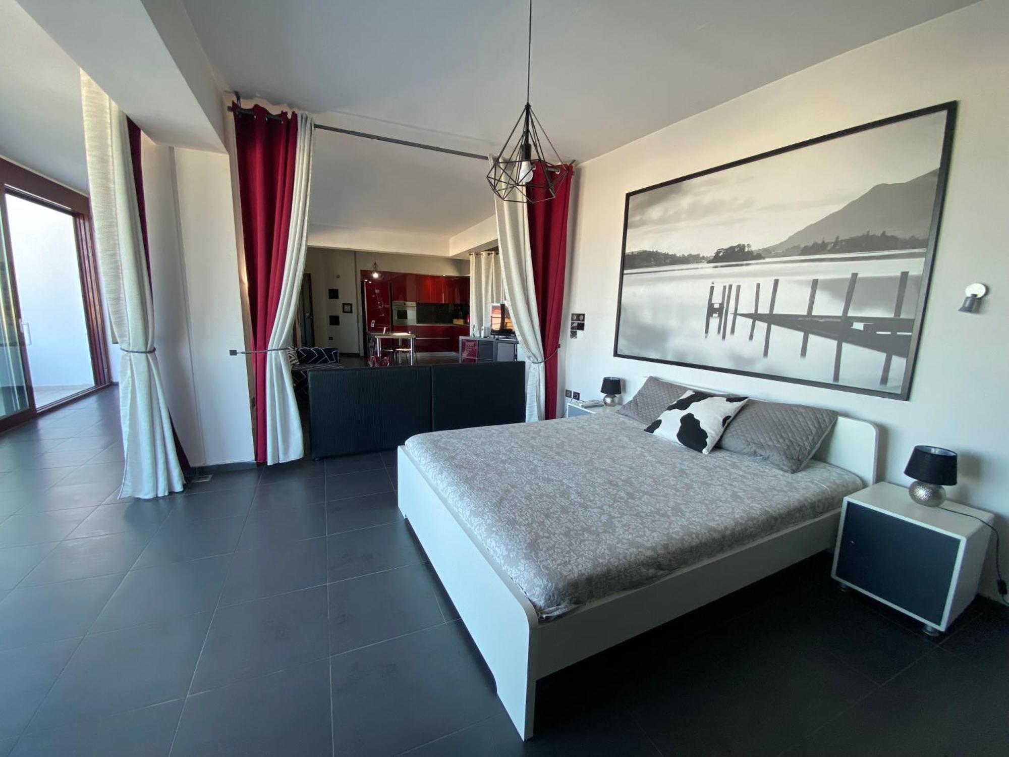 Luxury View Apartment 10Min From Athens Airport كوروبيون المظهر الخارجي الصورة