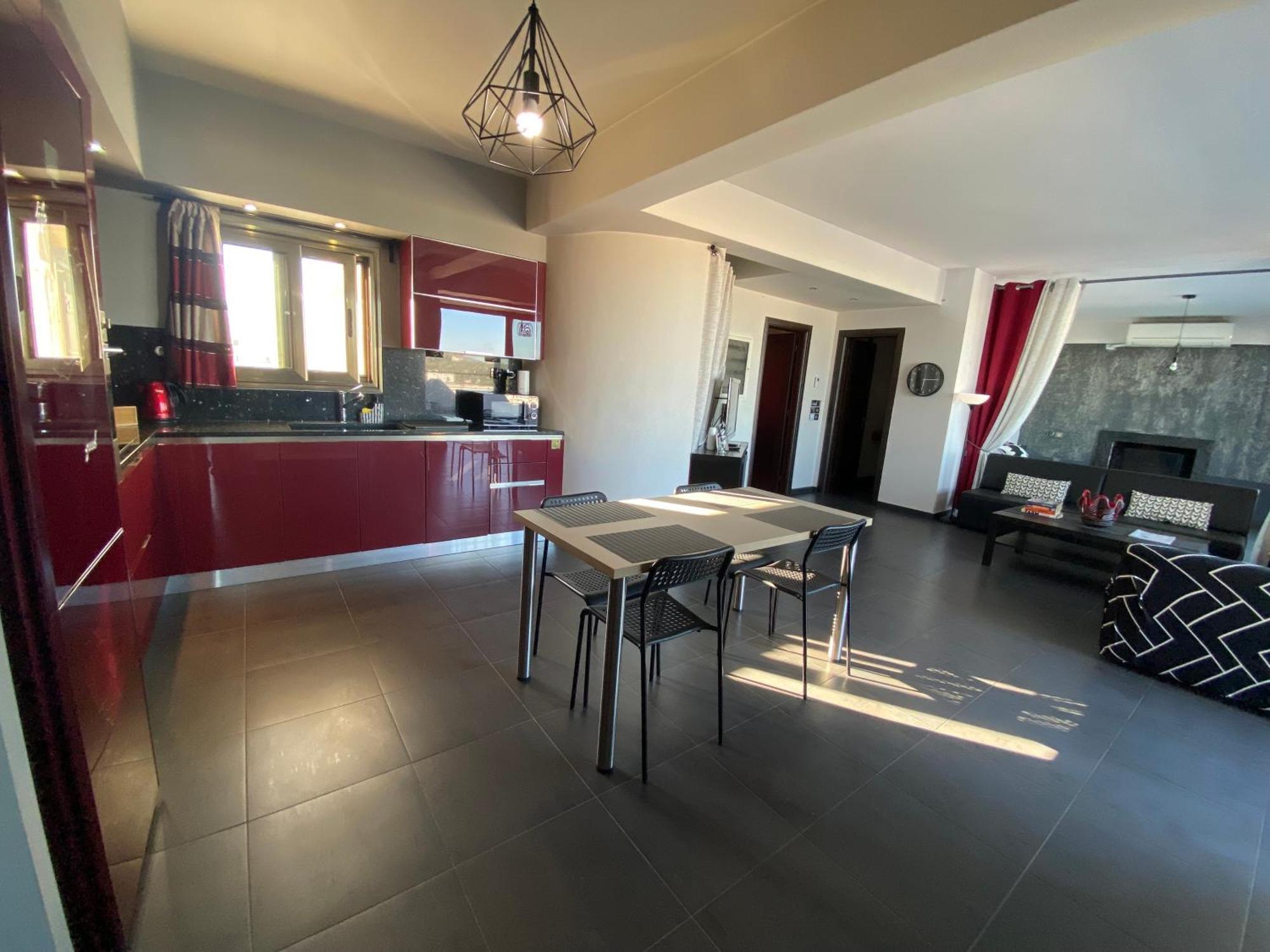 Luxury View Apartment 10Min From Athens Airport كوروبيون المظهر الخارجي الصورة