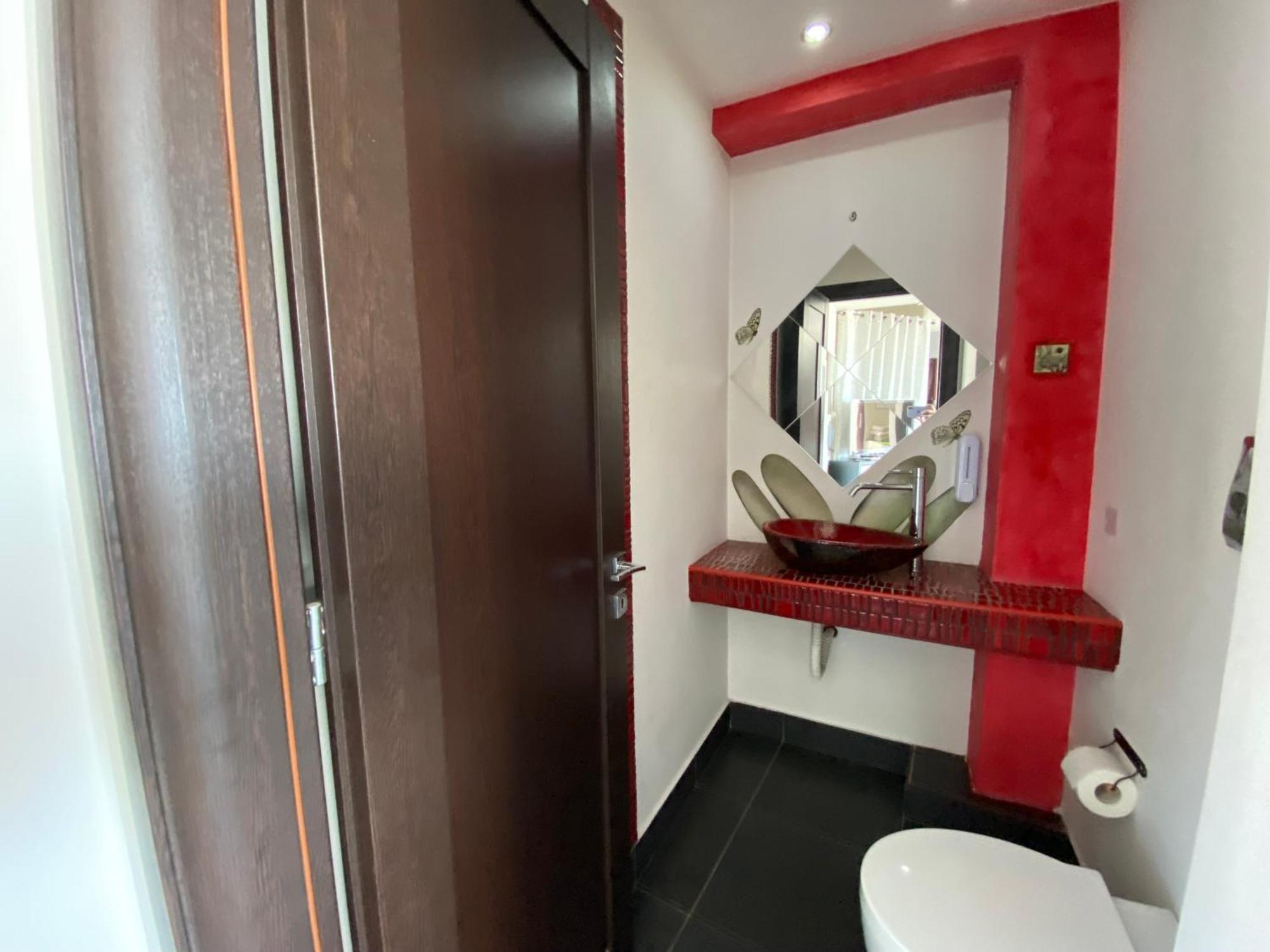Luxury View Apartment 10Min From Athens Airport كوروبيون المظهر الخارجي الصورة